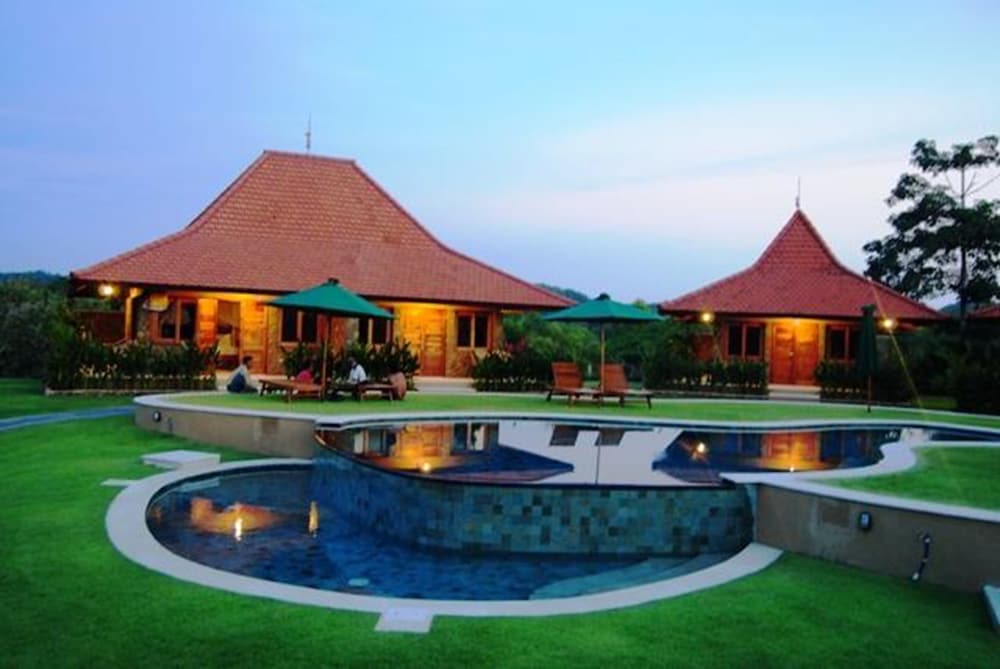 Three Monkeys Villas 33/43