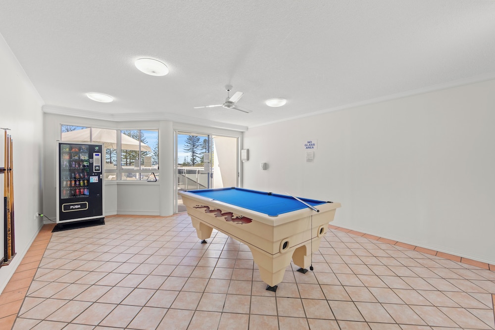AQUARIUS RESORT 34/82