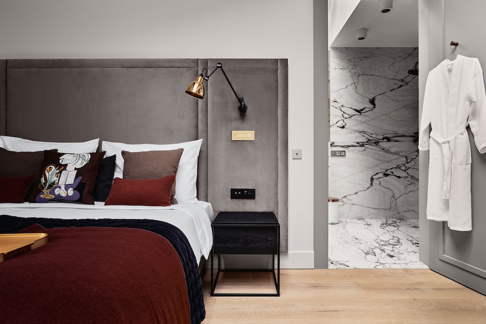 Hotel H15 Luxury Palace 14/50