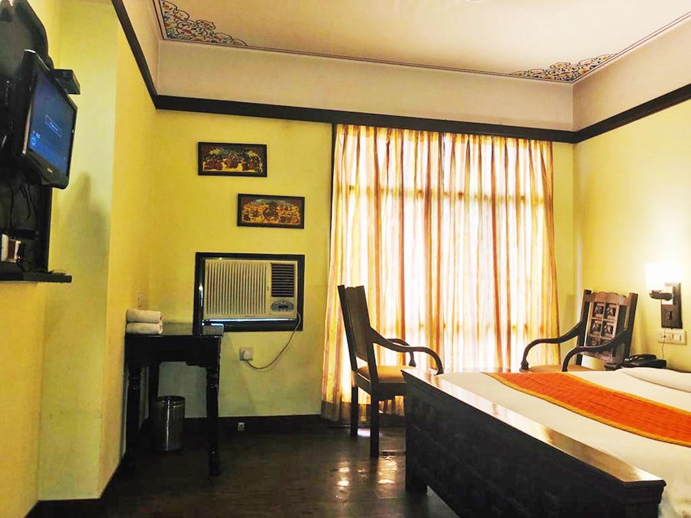 Zo Rooms Jalmahal Amer Road 30/42