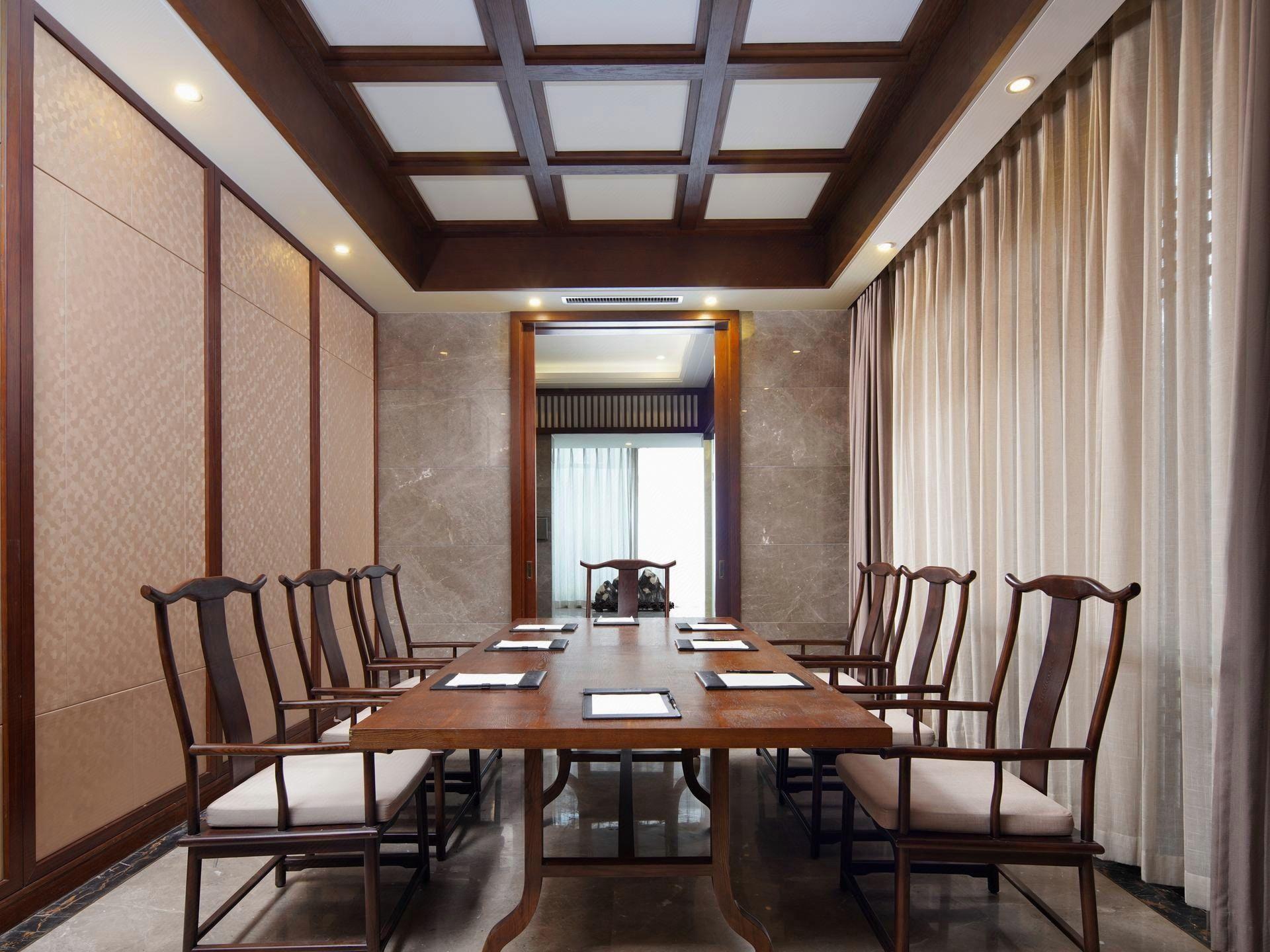 Hilton Hampton Inn Tianjin Jingbin Industrial Park 50/54