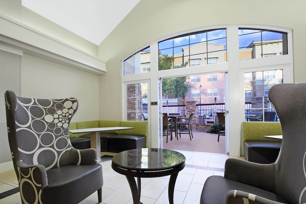 Residence Inn Phoenix Glendale Sports & Entertainment District 27/54