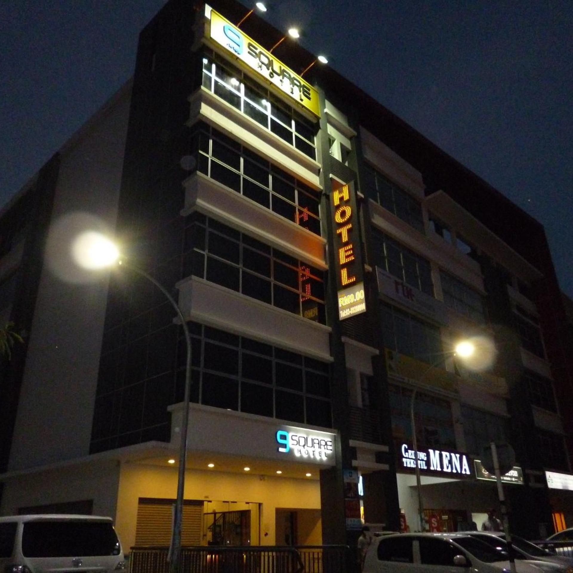 9 Square Hotel - Bangi 3/45