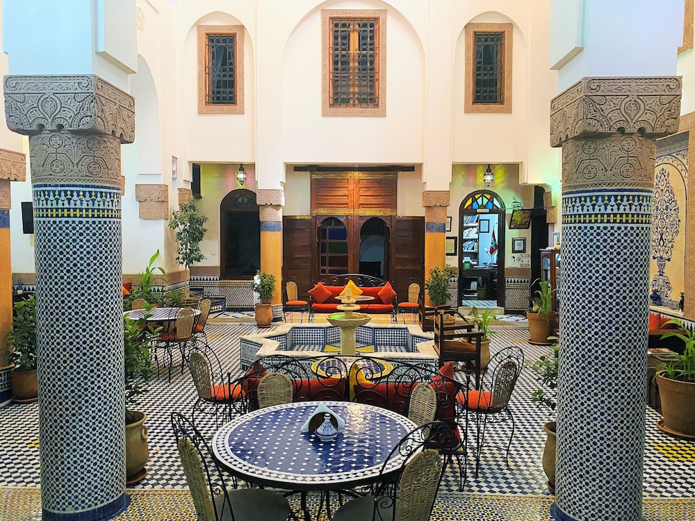 Riad Ahlam 30/33