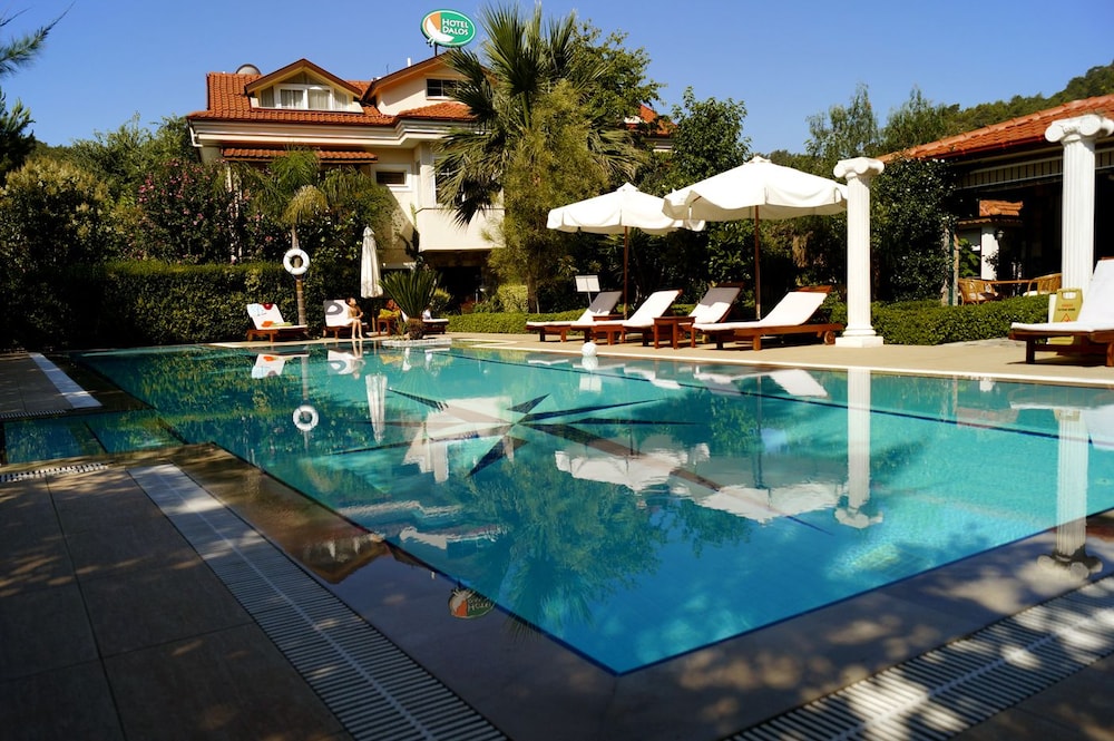 Hotel Dalos 5/62