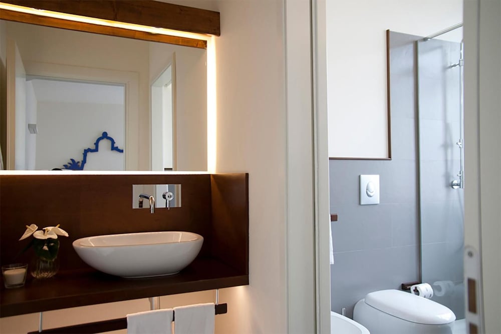 Foyer Boutique Hotel 41/45