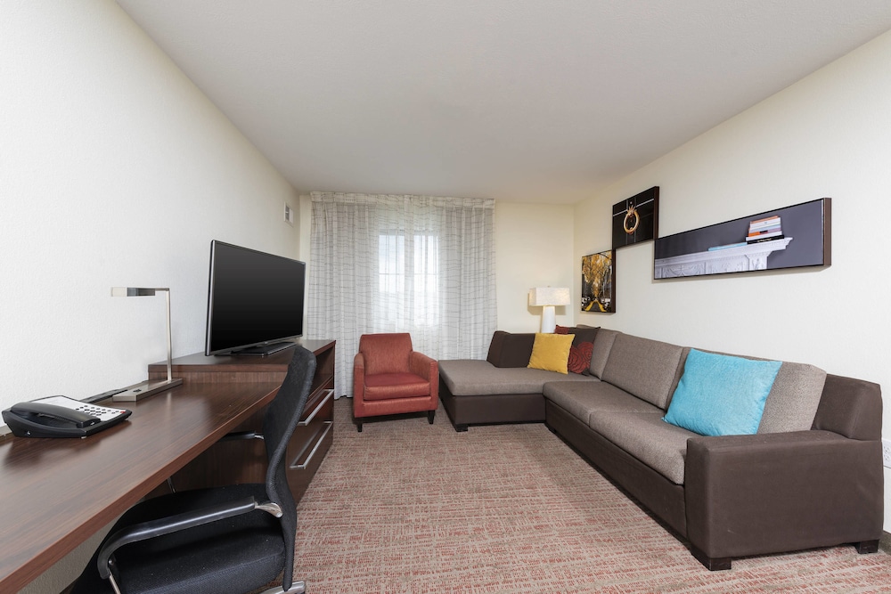 RESIDENCE INN AKRON SOUTH/GREEN 36/52