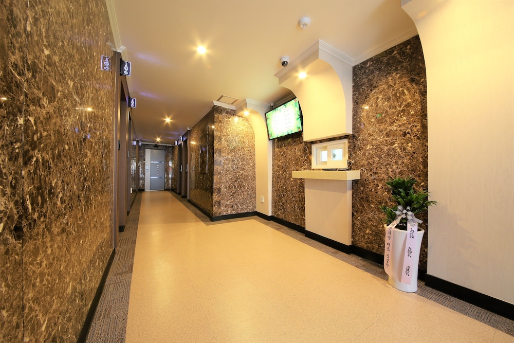 The 7 Hotel Pohang 8/41