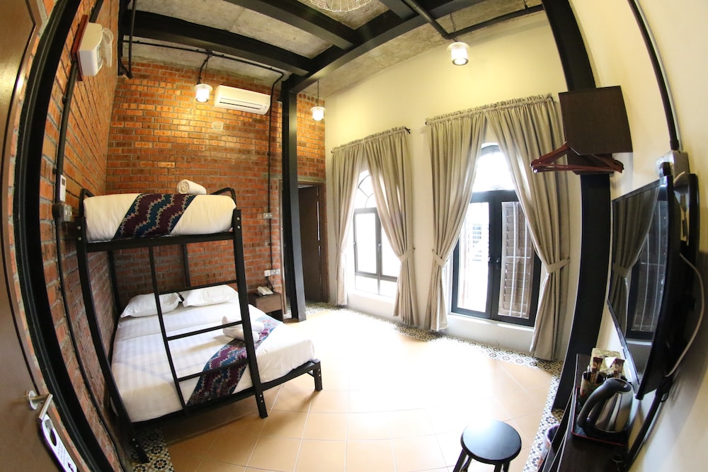 JQ Ban Loong Boutique Hotel 14/48