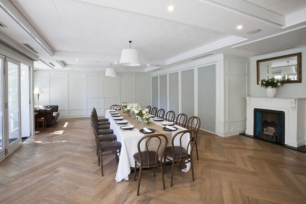 The Hughenden Boutique Hotel 58/76