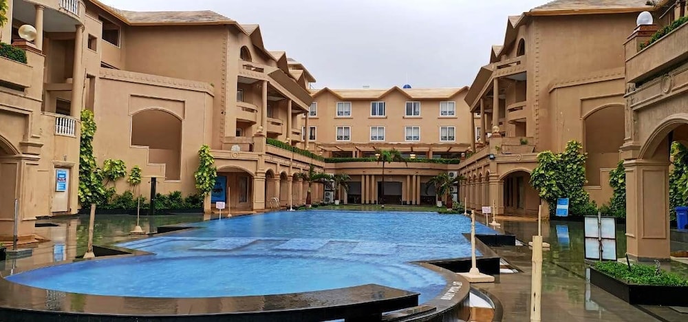 The Chariot Resort Spa 1/55
