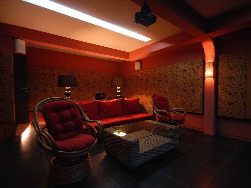 Swarapadi Villa 39/56