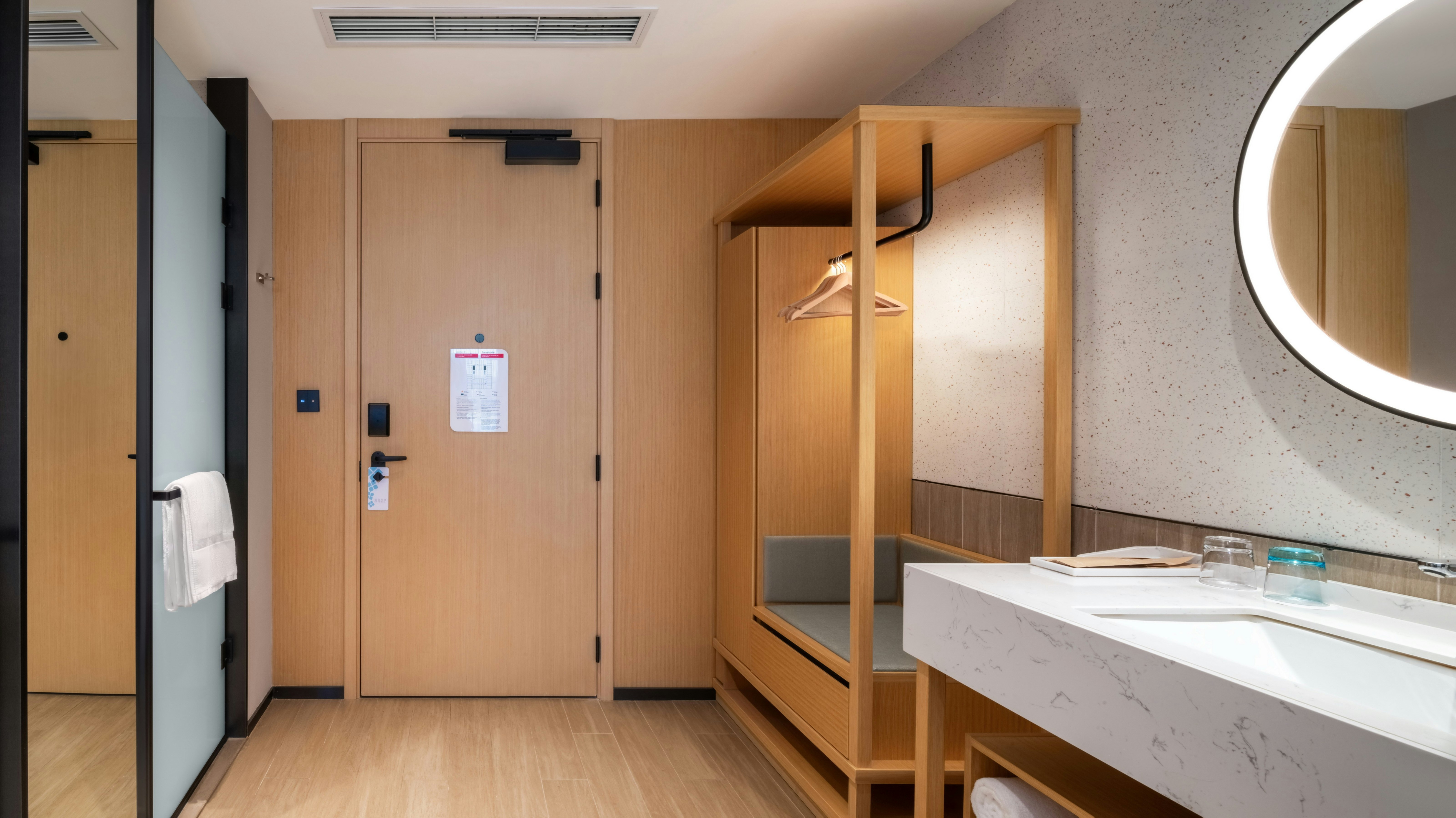 غرفة بسريرين منفصلين، Hilton Garden Inn Kunming Dianchi 4/6