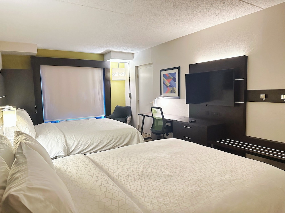 Holiday Inn Express & Suites Prospect Heights 20/50