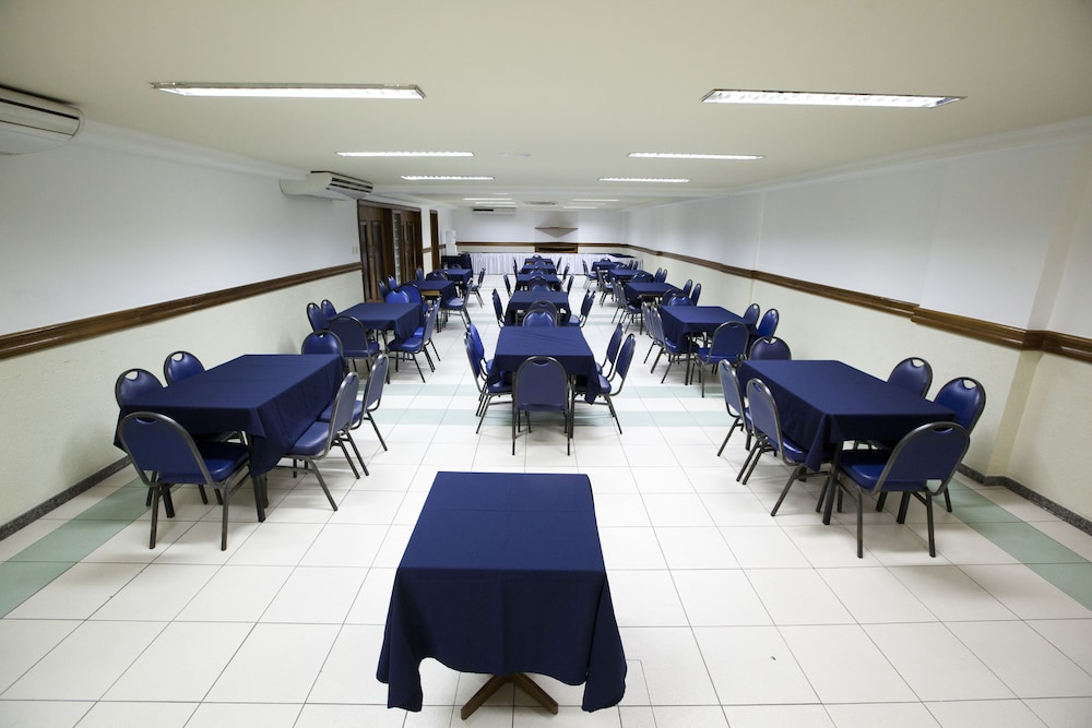 Aquários Praia Hotel 44/52