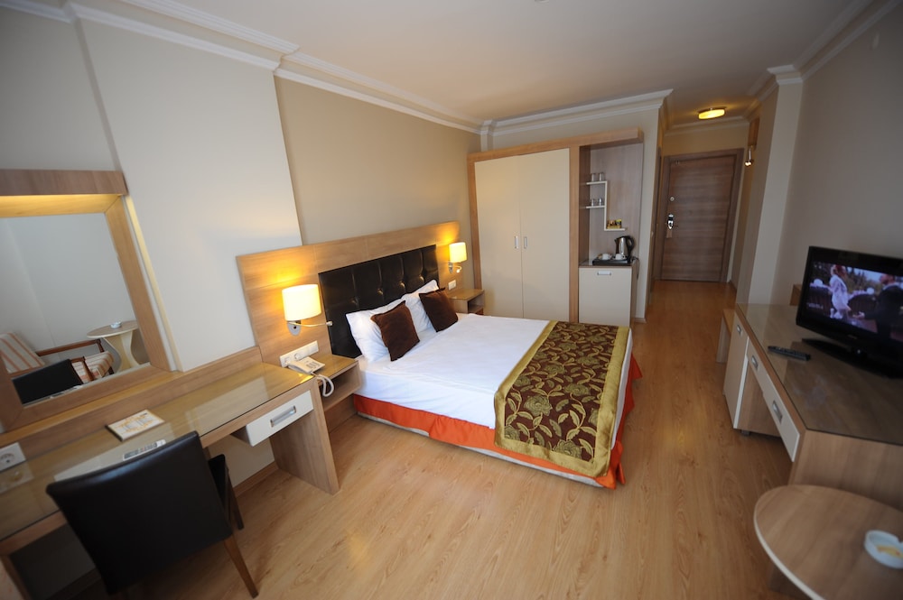 Suite Laguna 12/71