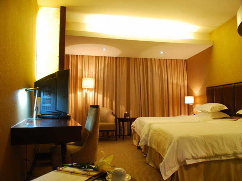 Paco Business Hotel Guangzhou Baiyun Road Branch 23/50