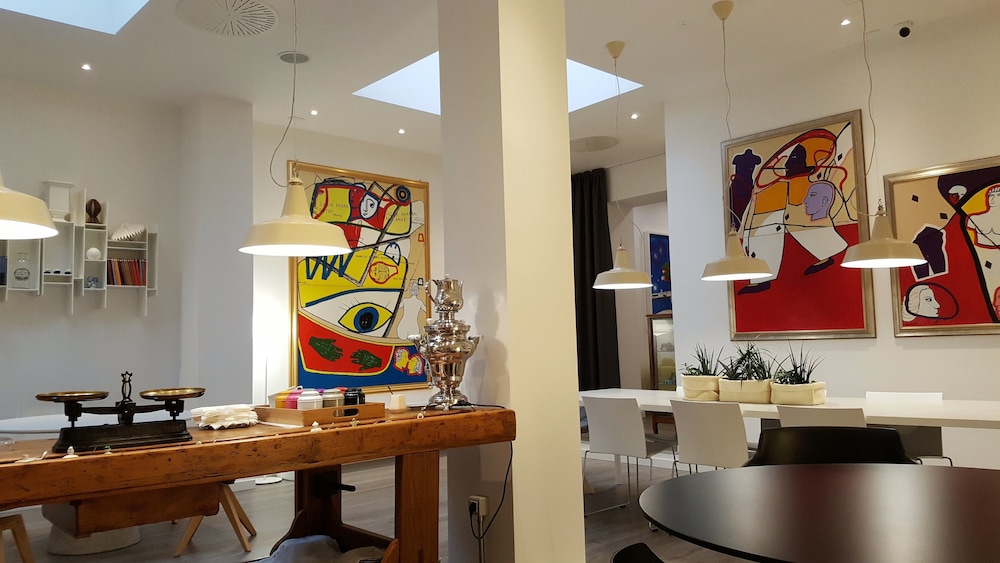 Hotel Bernina 43/50