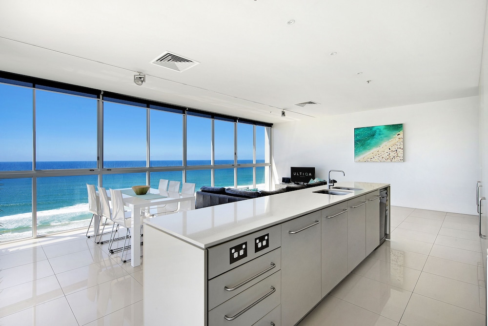 ULTIQA Air on Broadbeach 59/71