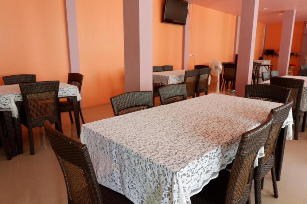 Na Chaidej Hotel 20/24