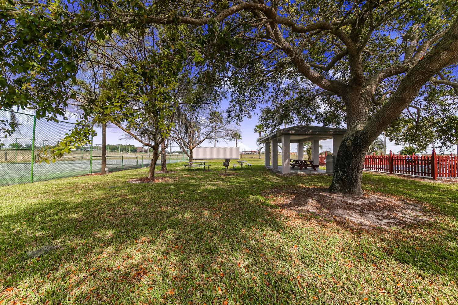 Rodeway Inn & Suites Haines City - Winter Haven 19/19