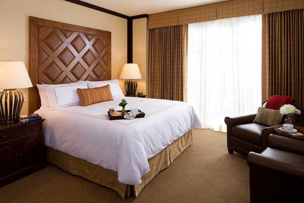 Four Seasons Resort and Residences Vail 18/93