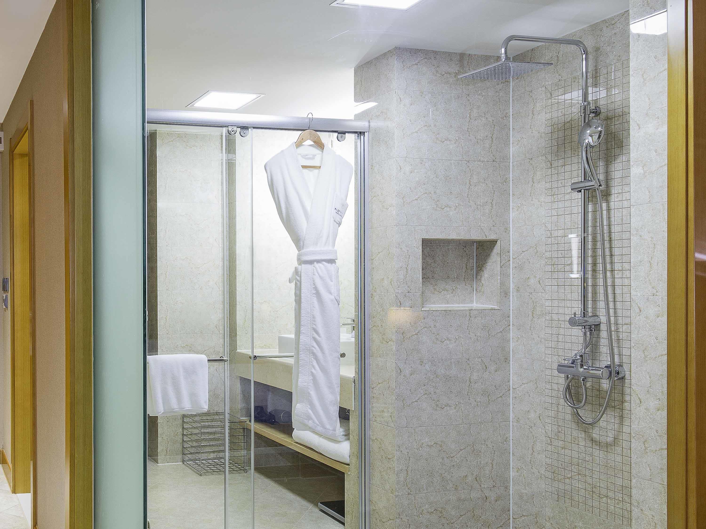 غرفة بسرير كينج، Novotel Ulaanbaatar 5/6