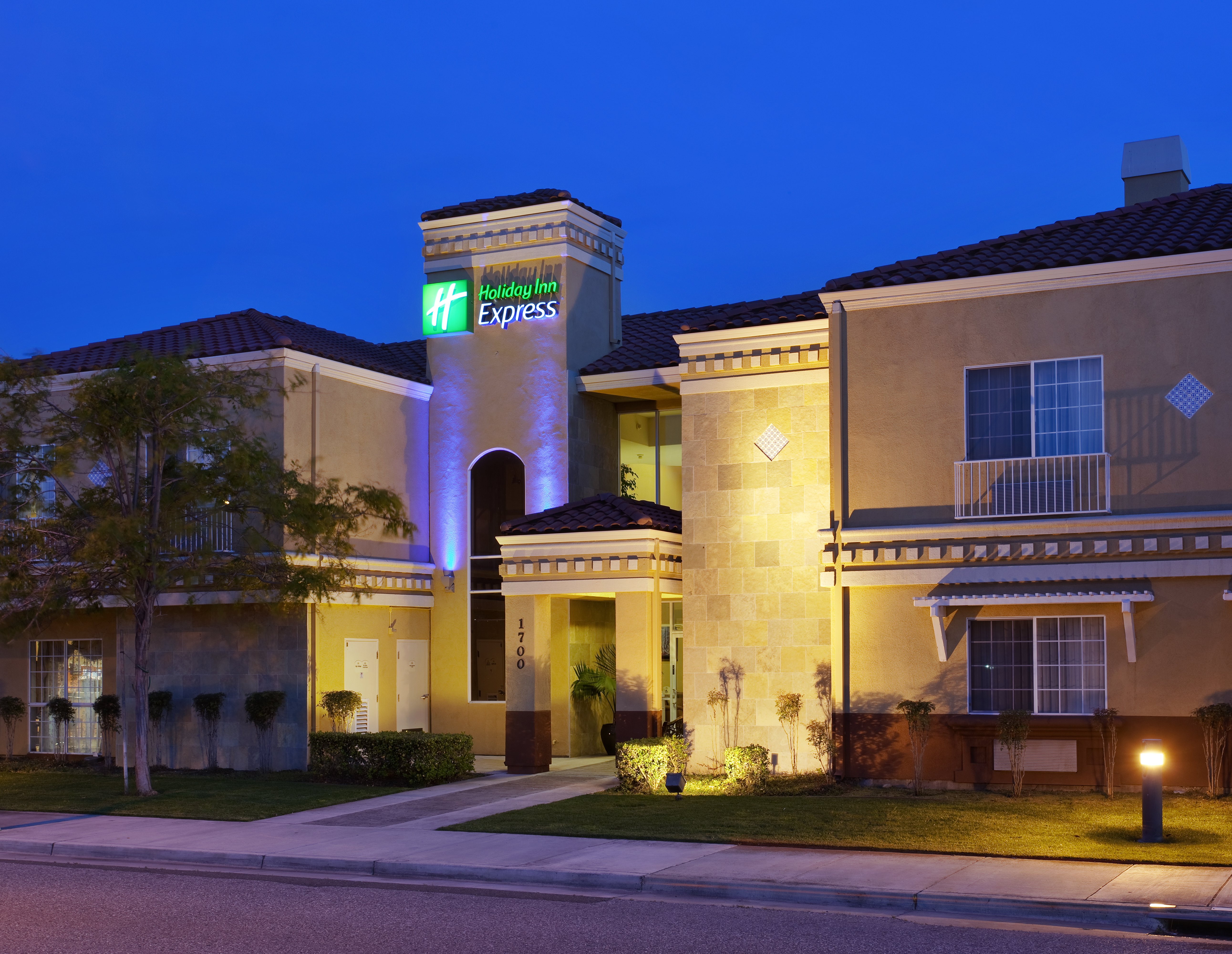 Holiday Inn Express Hotel Suites Santa Clara 2/58
