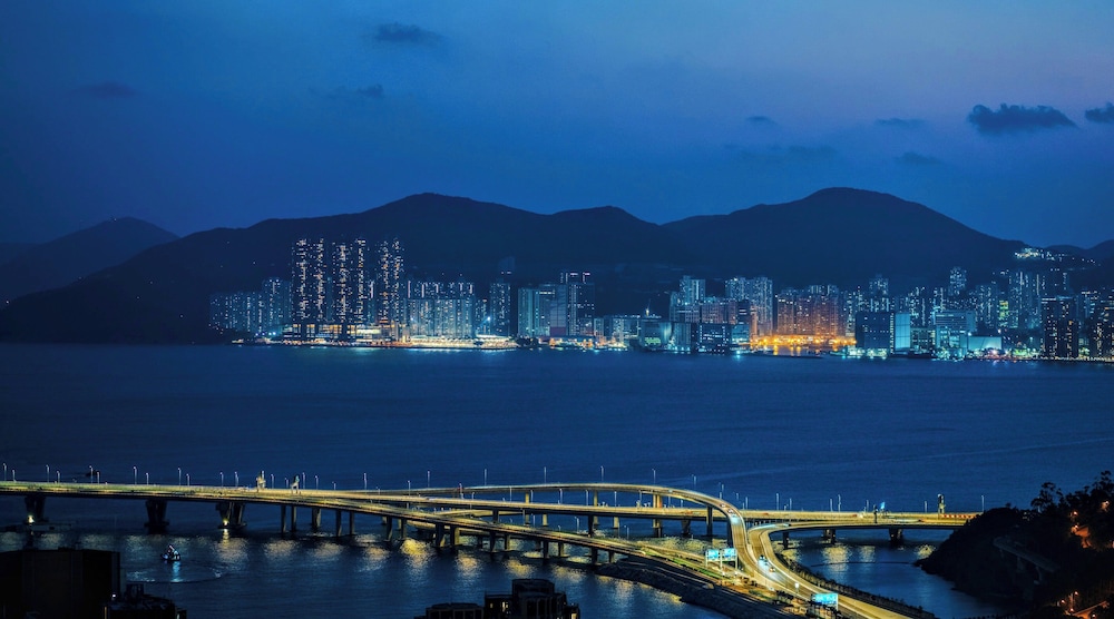 The Royal Garden Kowloon East 76/79