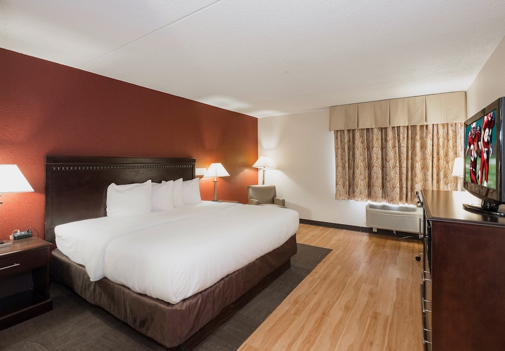 Red Roof Inn & Suites Mt Holly - McGuire AFB 12/38