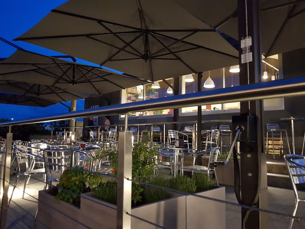 Oleggio Hotel Malpensa 52/57
