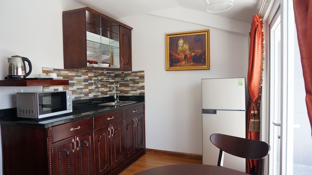 Collection O Emerald Luxury Apartment - Near SECC 42/47
