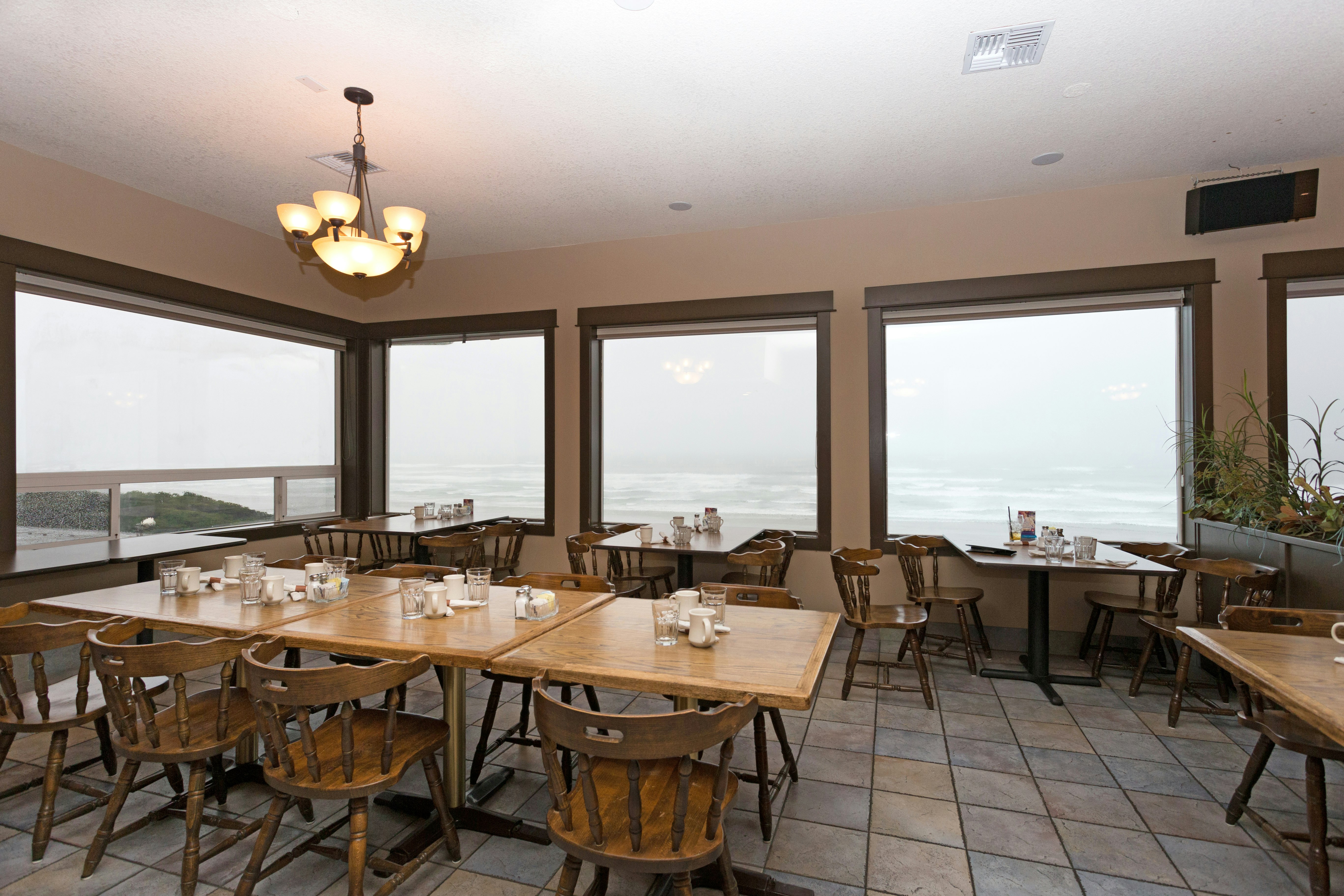 Seagrass Oceanfront Inn 15/23