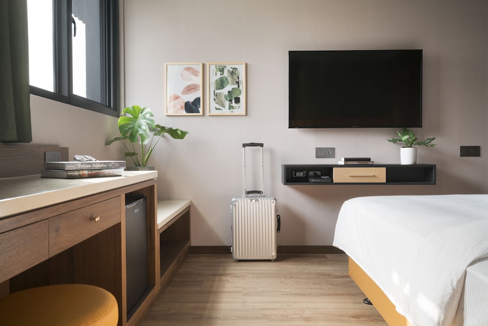 Kindness Day Hotel 32/55
