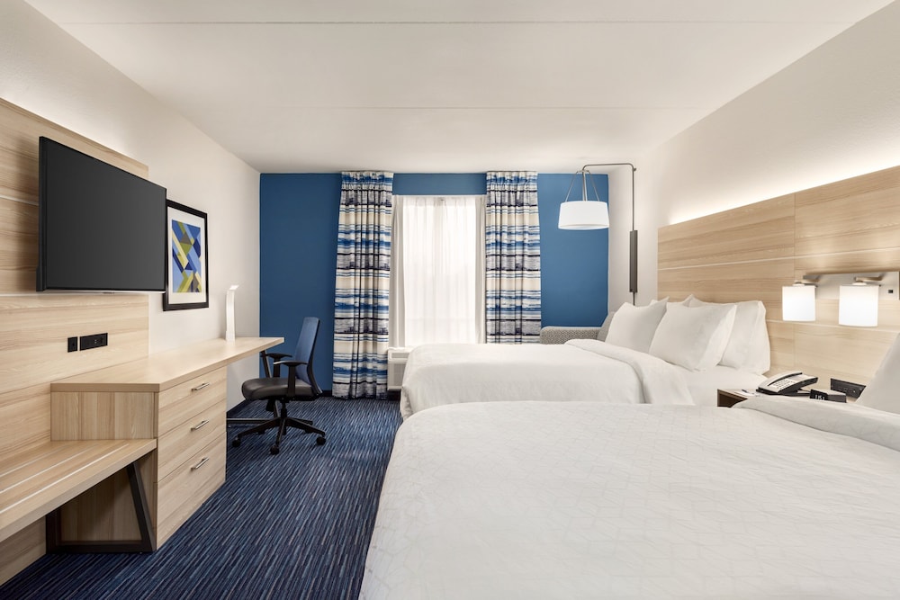 Holiday Inn Dumfries Quantico Center 11/42