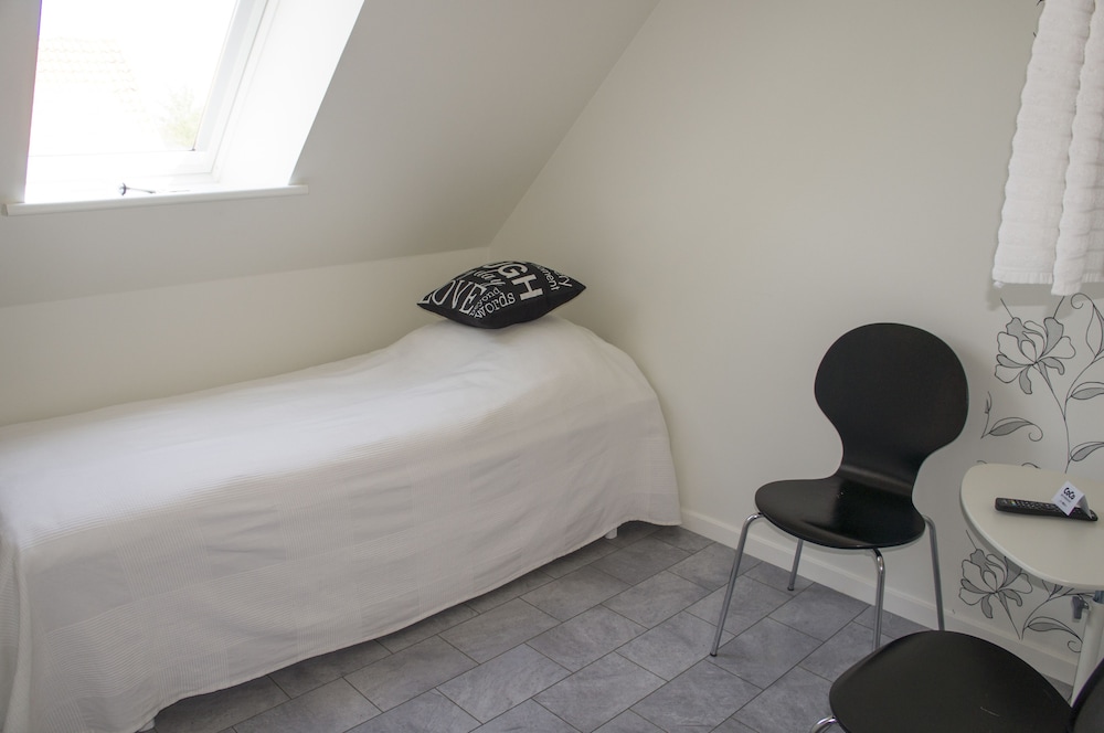 CoCo Bed And Breakfast 16/36
