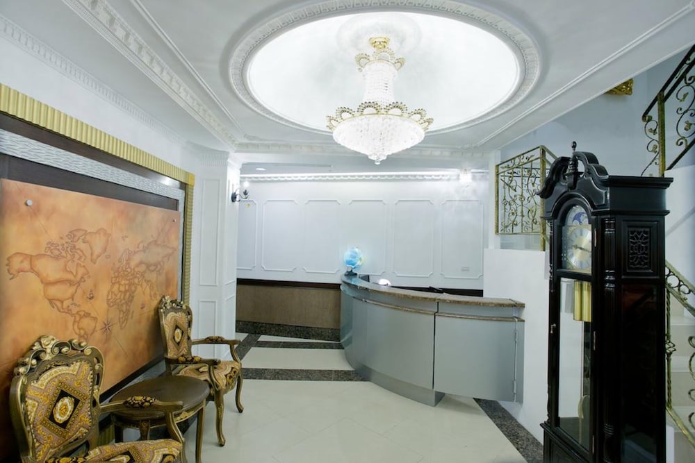 DONGMEN HOTEL 46/54