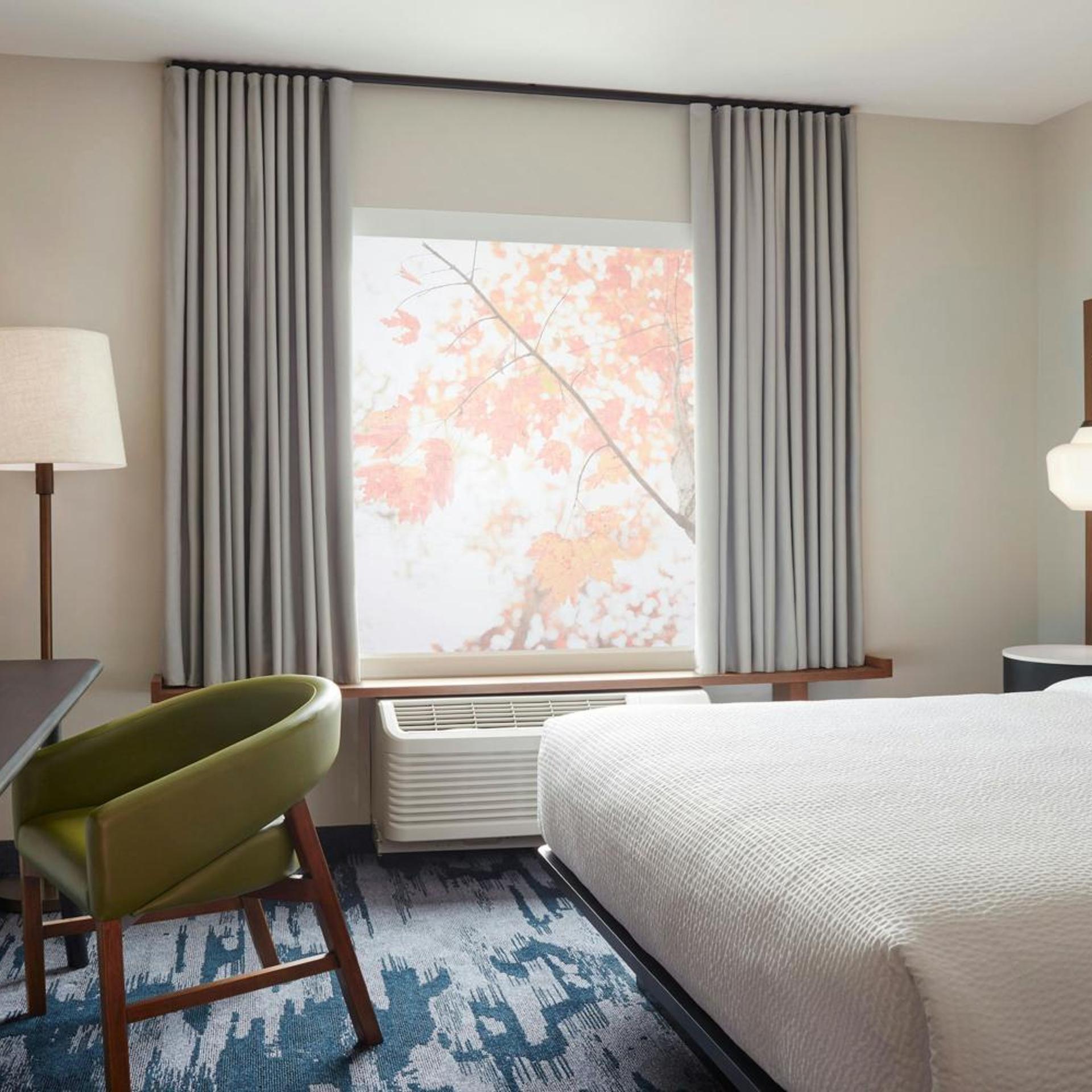 Fairfield by Marriott Inn & Suites Beckley 12/24