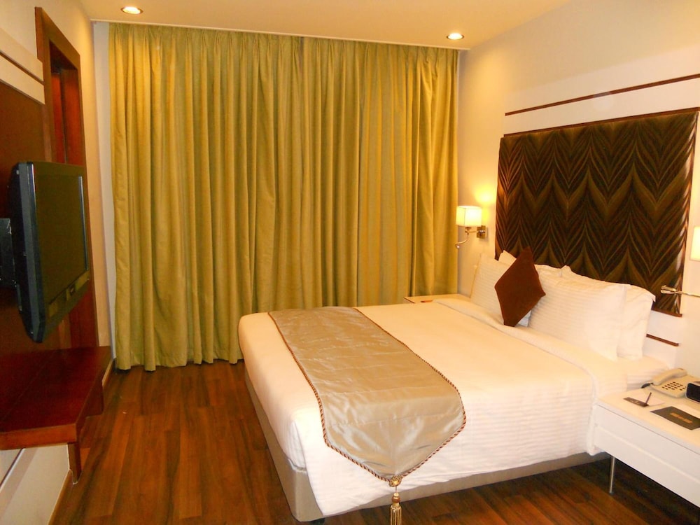 Room at The Residency Karur, KARUR