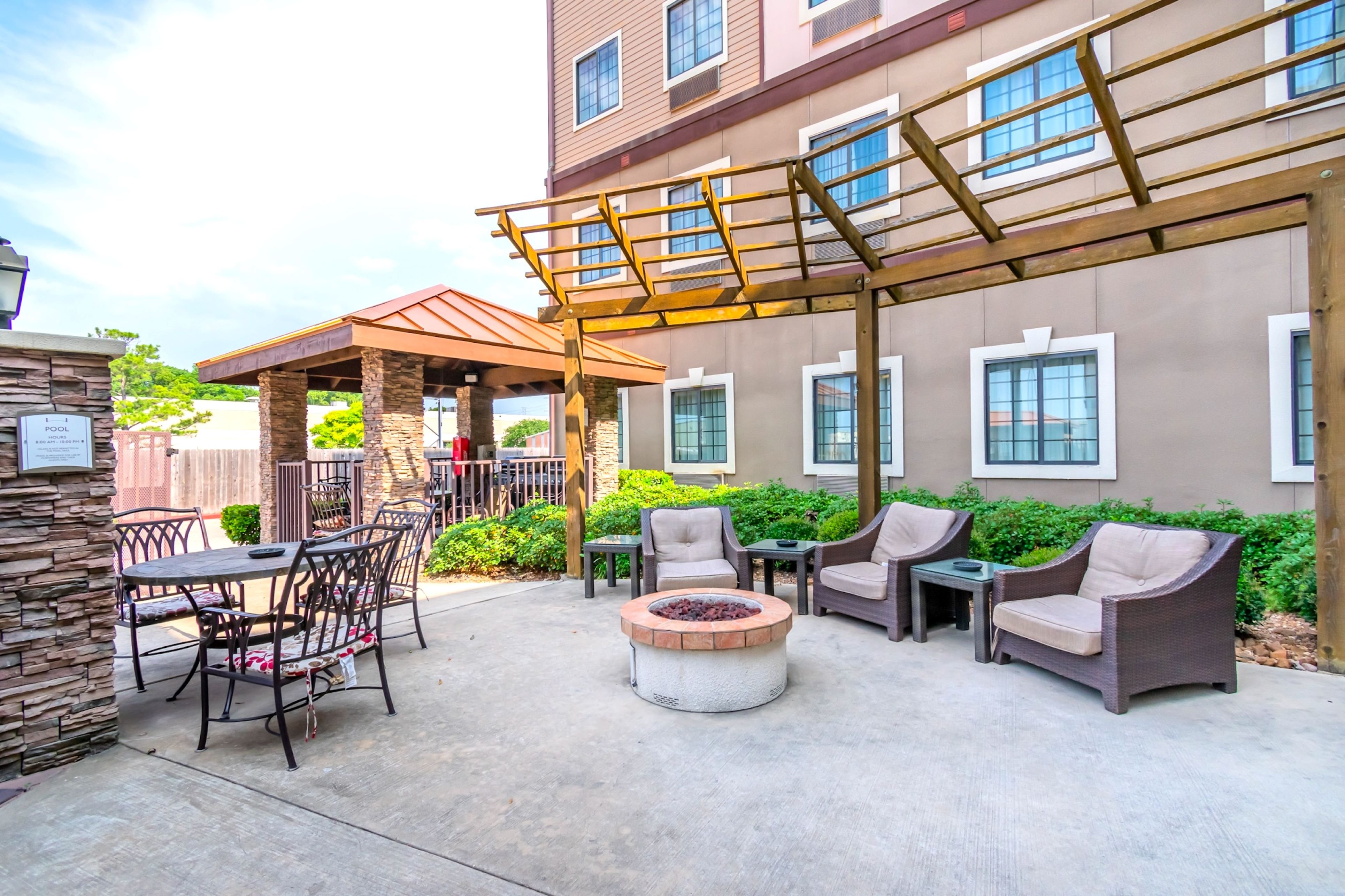 Staybridge Suites Houston Iah - Beltway 8 photo4