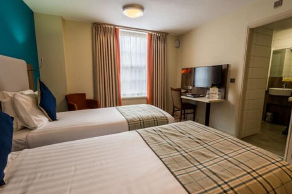 Cairn Hotel - Edinburgh 22/60