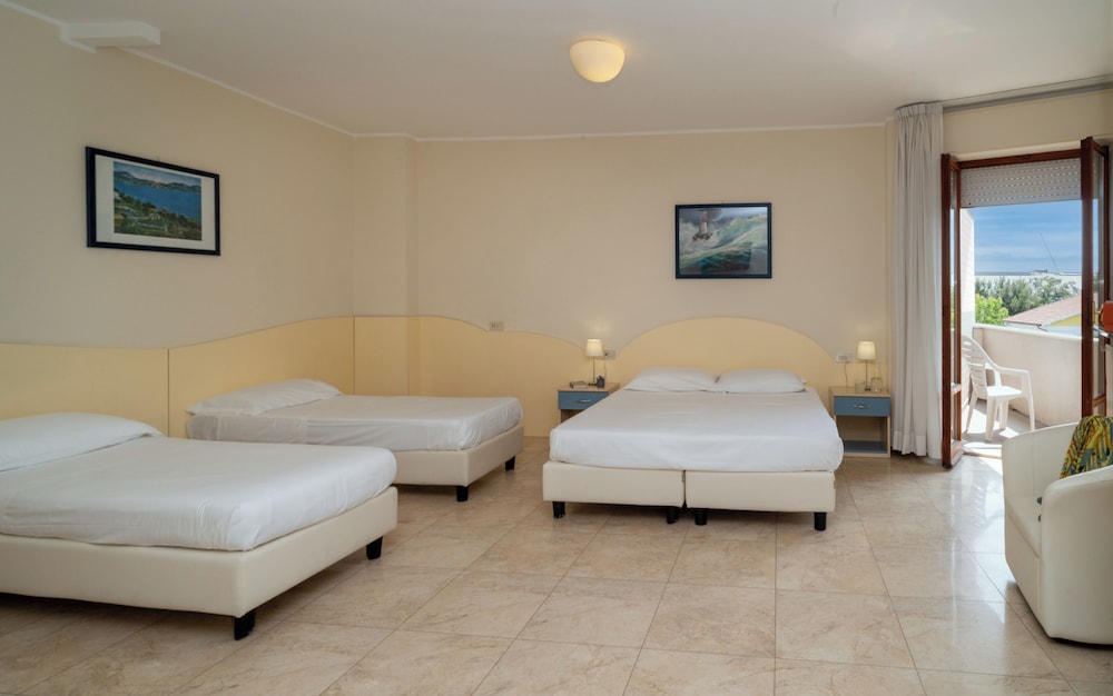 Hotel Riviera 15/46