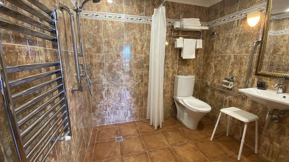Grand Arden Monaco Nelson 22/34