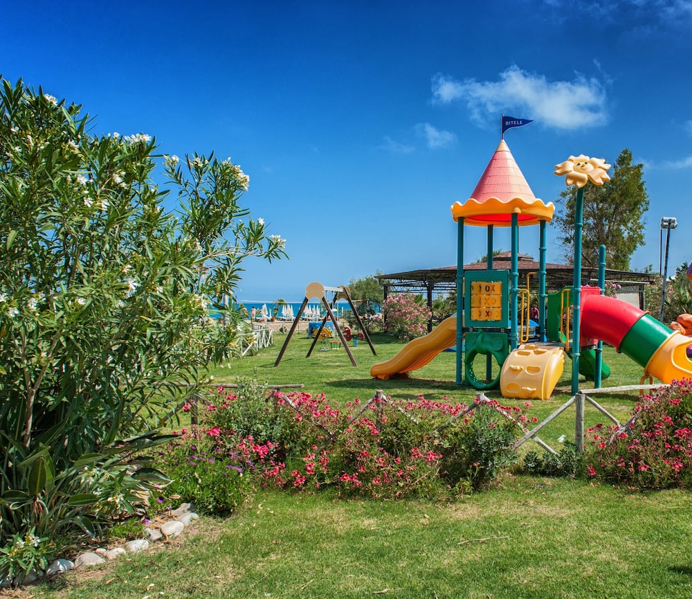 Acacia Resort 42/50