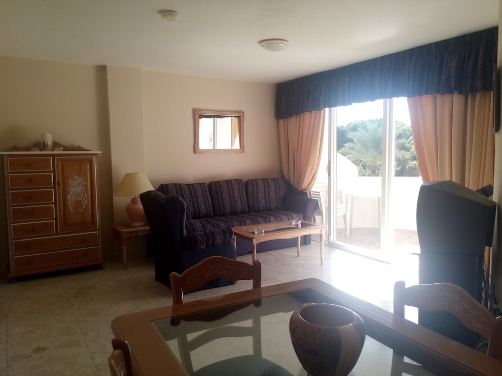 Apartamentos Coronado 30/50