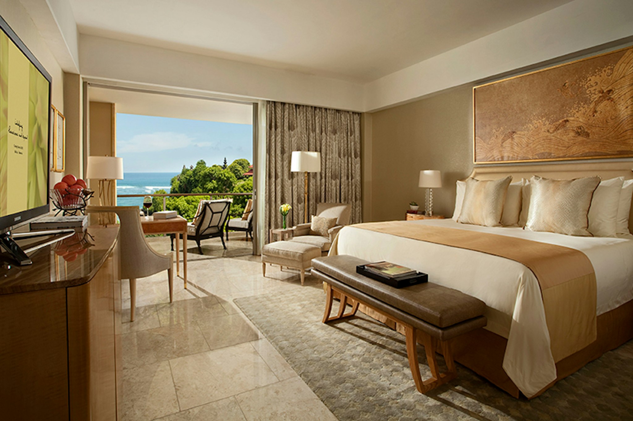 Signature Ocean Court