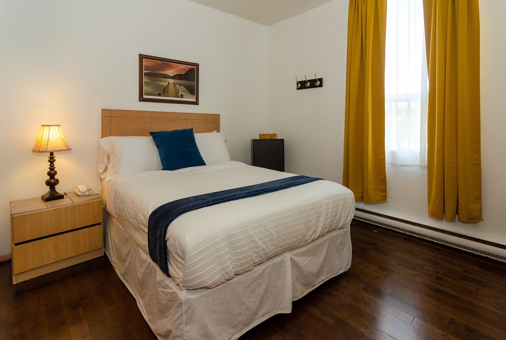 Hotel Dorion 16/50
