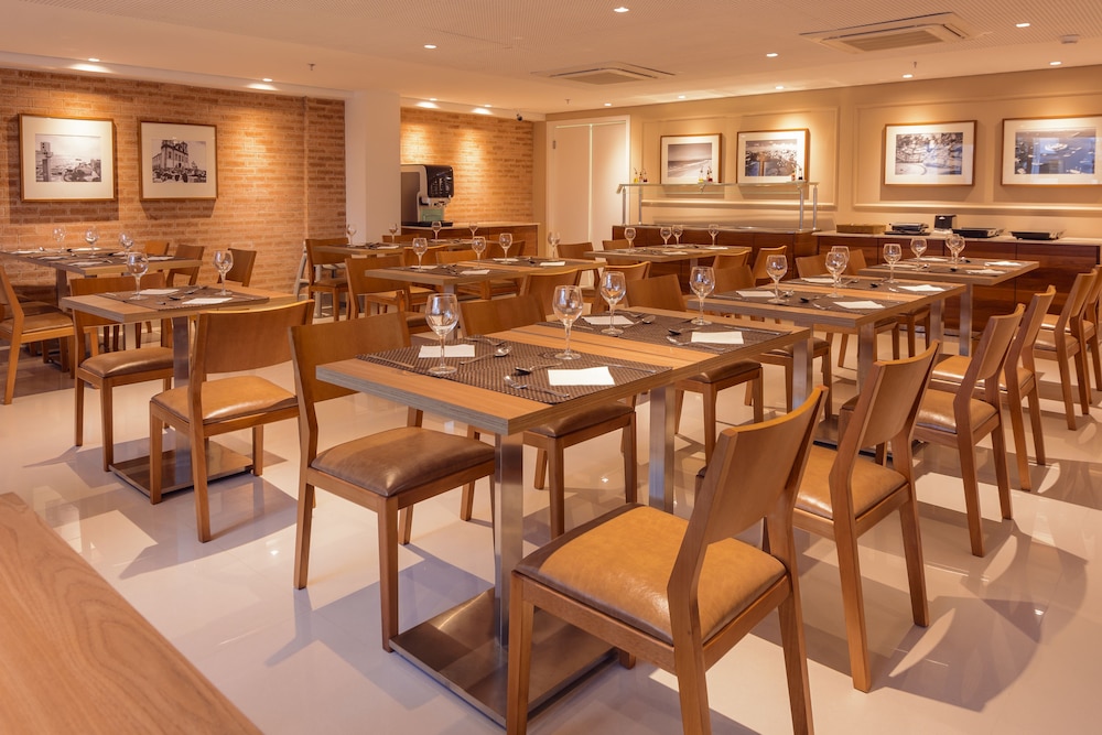 Hotel Intercity Salvador Aeroporto، سالفادور، باهيا 18/24