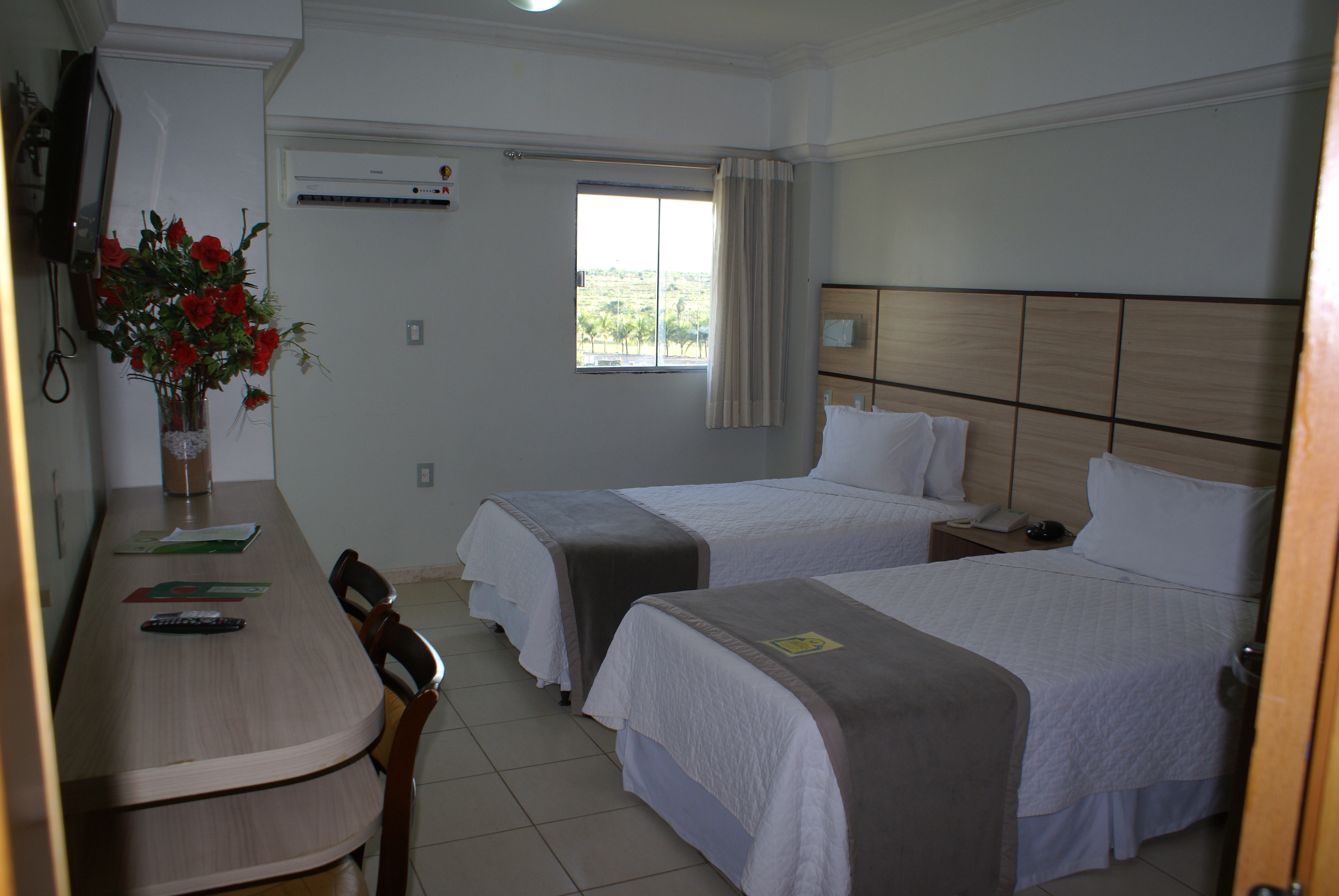 VERDES VALES LAZER HOTEL 11/49