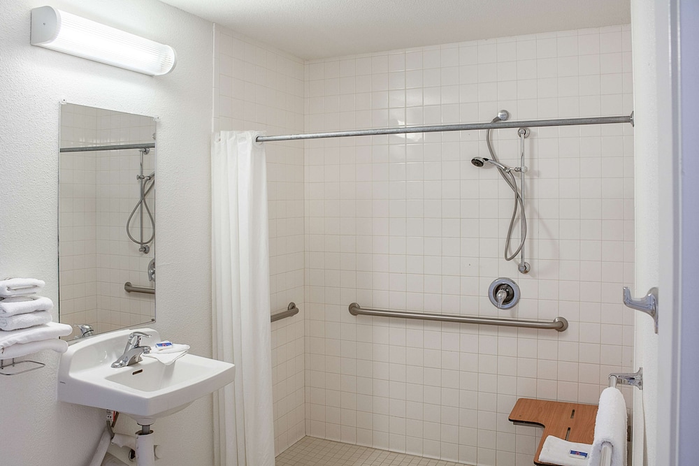 Motel6 Ukiah CA 19/53